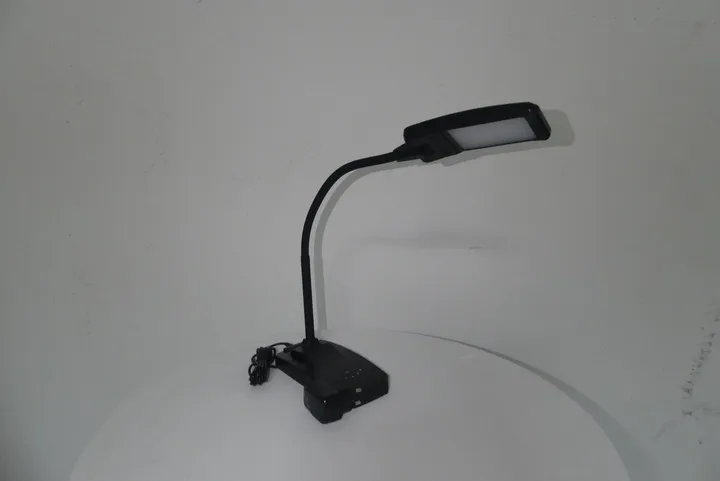 1x Schreibtischlampe - schwarz